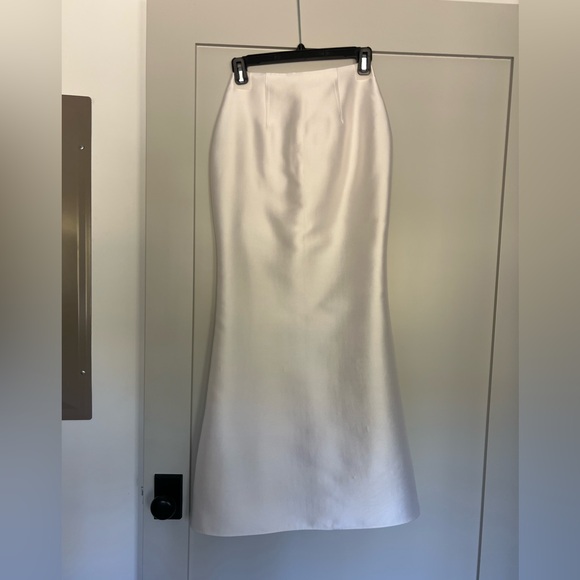 Bridal Corset and Skirt Two Piece Set with Chiffon Scarf - Picture 11 of 11